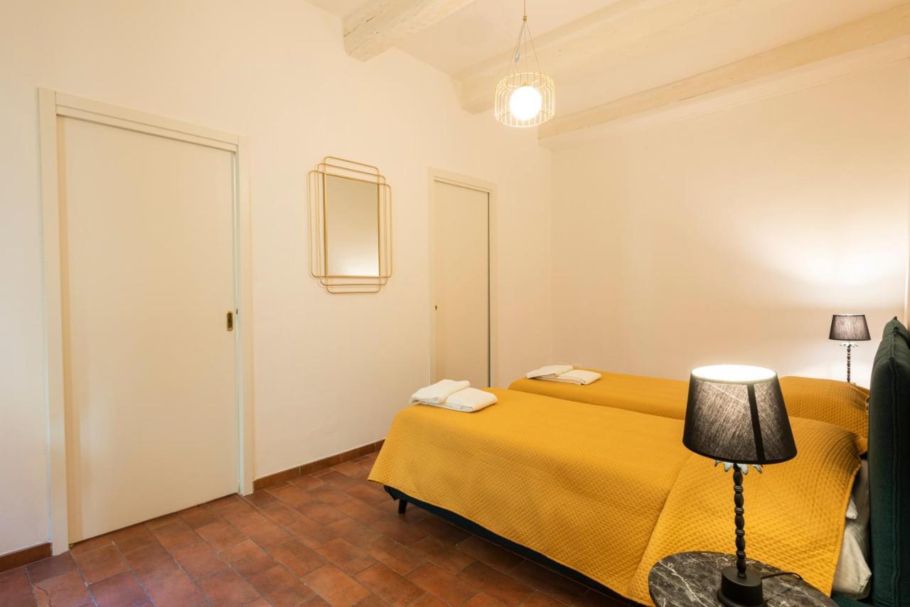 Santa Croce Palace By Mmega Apartment